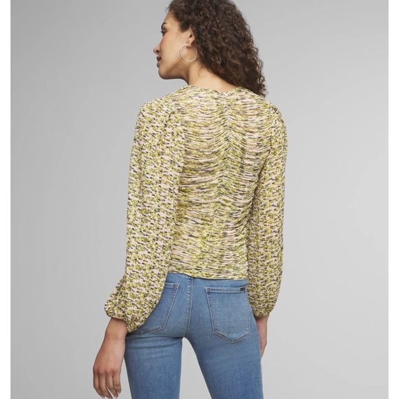 White House Black Market Long Sleeve Pleated Blouse Pink Yellow Floral 8 NWT - Picture 3 of 16